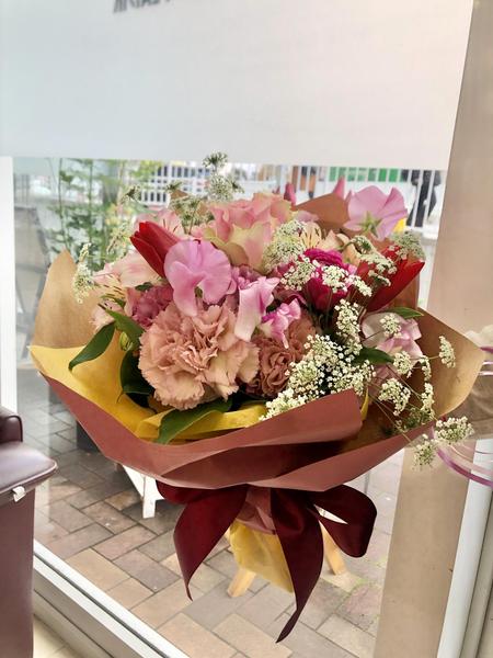 今人気の植物関連の記事書きます
