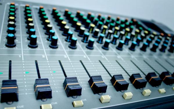 記事、文章、レビューを作成いたします。（音楽、現代美術、カルチャー等）