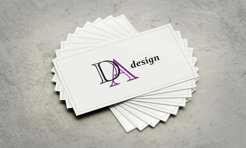 海外でのデザイン経験豊富なグラフィックデザイナーが創る！名刺デザイン！！