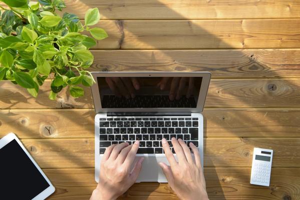 【サイトを上位表示させたい方必見】サテライトサイト制作10,000円パック