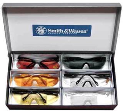 米国のシューティングメガネをスポーツ用メガネとして日本市場へ輸入と導入