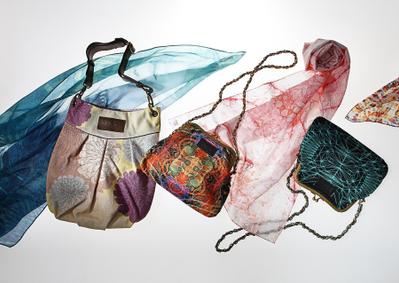 バッグ、スカーフ