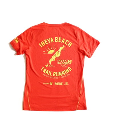 アウトドアショップNEOSの伊平屋島トレイルランニング記念Tシャツ