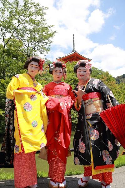 舞妓体験の撮影（清水寺）