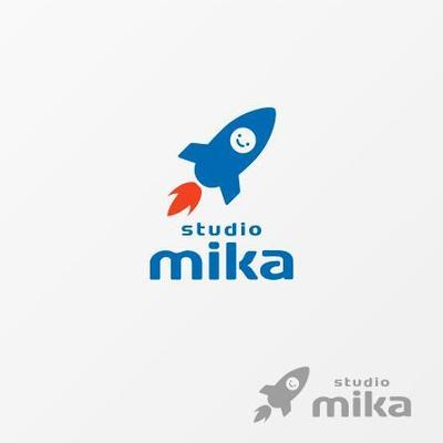 こども向け専門店「studio mika」「スタジオミカ」のロゴ