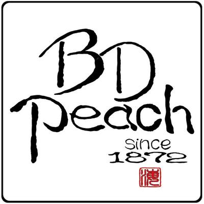 筆文字ロゴ・BD Peach　白　(AAA-026) 
