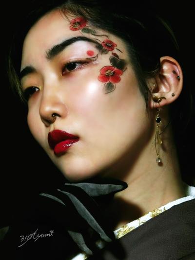 TSUBAKI Makeup