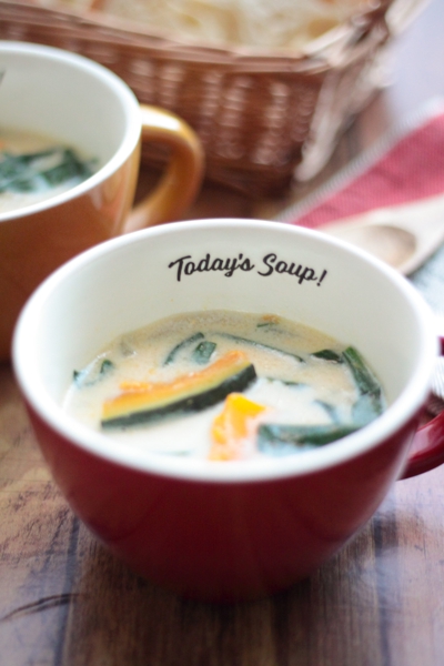 【レシピ】かぼちゃとほうれん草の豆乳味噌スープ