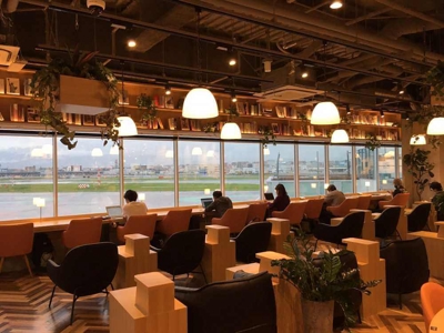【記事】福岡のおしゃれブックバー5選！読書とお酒が楽しめる一人飲みにもおすすめの場所