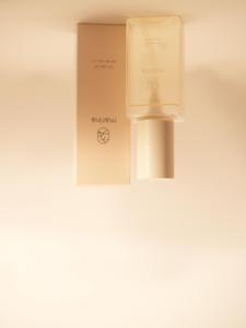 UV care oil "marina"のWeb movieの撮影と編集と写真を担当しました