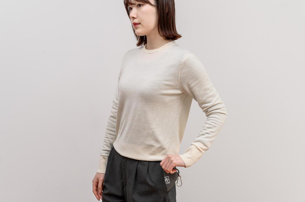 ネックピローやクッションの商品撮影＆モデルさん撮影をさせていただきました