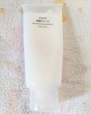 薬事法を意識し、無印良品のマイルド洗顔フォームの記事を作成しました。ました