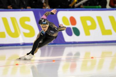 スッピードスケート短距離日本代表の長嶋圭一郎。2010年加バンクーバー五輪男子500ｍ銀メダルました