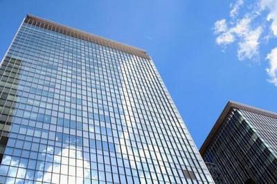 落ち着いた声で伝える、信頼感のある会社紹介ナレーションを想定して録音しました