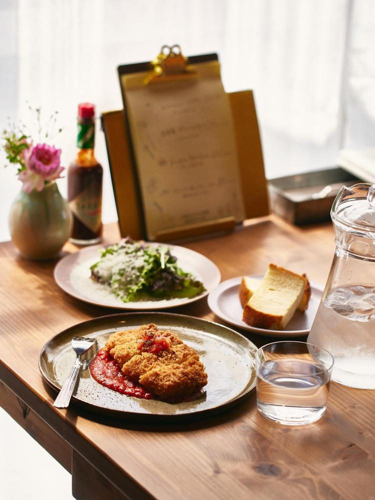 飲食店様のインスタで使用していただくランチ用の写真を撮影しました