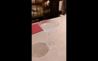 Instagram用のショート動画（カクテル作成シーン）を作成しました