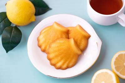 【まずはこれをご覧ください】3種類のスタイリングでマドレーヌの写真撮影を行いました