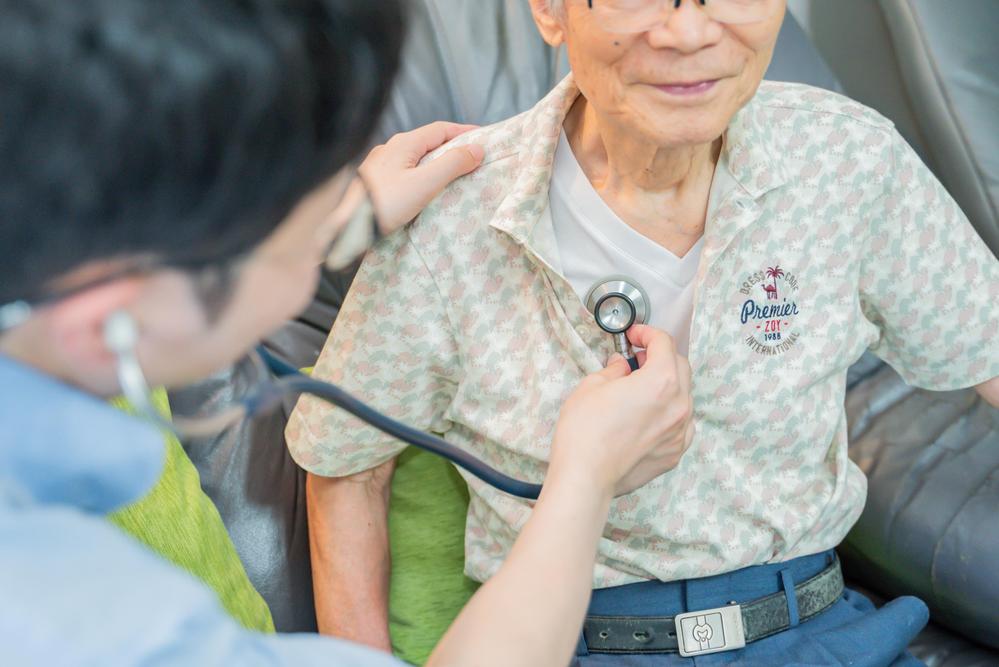 訪問診療の診療風景を撮影しました