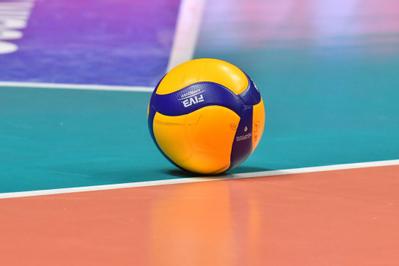 大注目の男子バレー・新しいSVリーグについて、チームやメンバー・大会日程を徹底解説しました