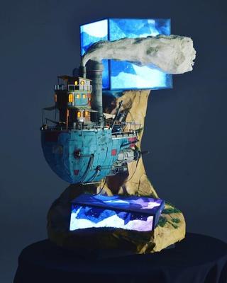 空飛ぶ船をイメージして制作しました