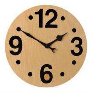 メルクロス株式会社での掛け時計のデザインをしました