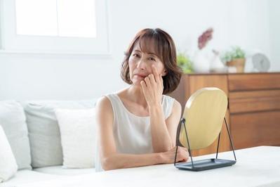 タイトル：セルフケアで変わる！目の下のたるみの原因と改善法〜美容医療との上手な付き合い方〜
を紹介しました