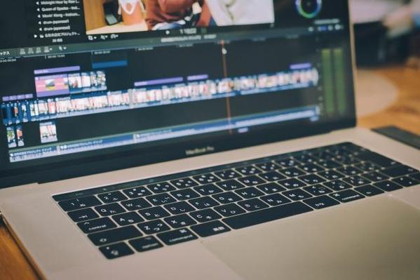 【動画編集】premiere pro を使用した簡易的な編集作業を行います