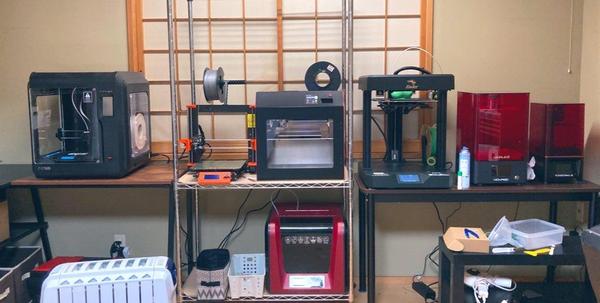 3Dプリンターを使用し、ご依頼造形物の3Dプリントを行います