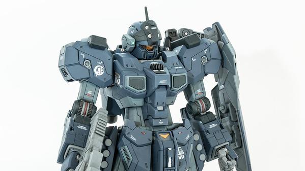 マスターグレード、1/100スケールなどのガンプラ制作代行します