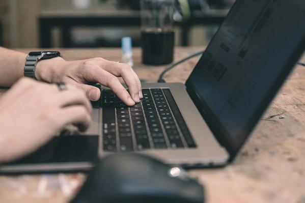 お任せください！ブログやHPのバックアップを代行致し
ます