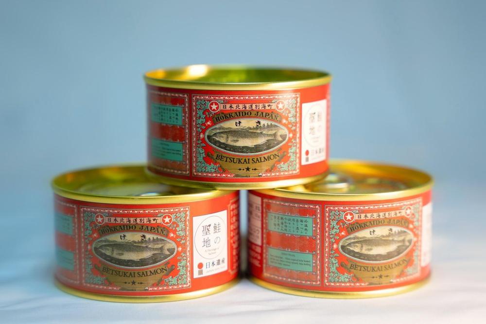 商品撮影/パッケージ・イメージ撮影 ー 撮影物を送っていただき事務所で撮影します