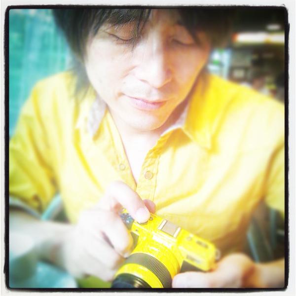 写真や動画の撮影方法を、初心者にもわかりやすくレッスンをいたします