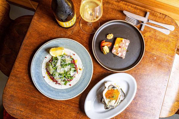 メニュー、店舗、店員写真など飲食店様に特化した撮影を提供します