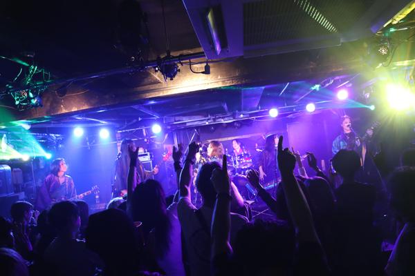 【コスパ最強】即日納品可！関西中心！バンドのライブ撮影いたします