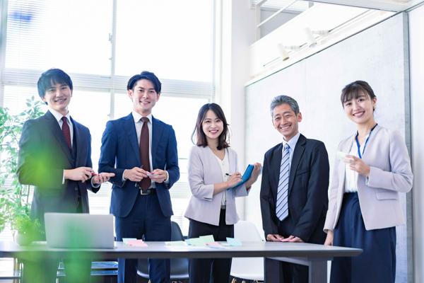 【経営課題解決】アパレル・IT・美容業界の成長を支援します