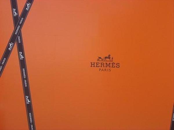 【安心・丁寧】ハイブランドの買付代行を承ります(大阪・梅田/難波)ます