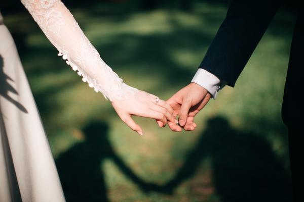 詳しく聞き取りをしてお人柄に合った結婚式での友人スピーチ原稿を作成します