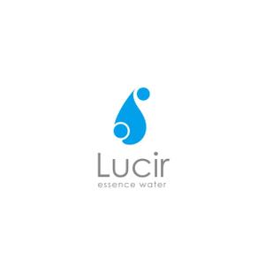 TAD (Sorakichi)さんの新商品「Lucir essence water」のロゴデザインの依頼への提案
