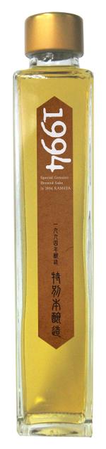 DONGRIN (DONGRIN_GRAPHICS)さんの日本酒の古酒のラベルデザインへの提案