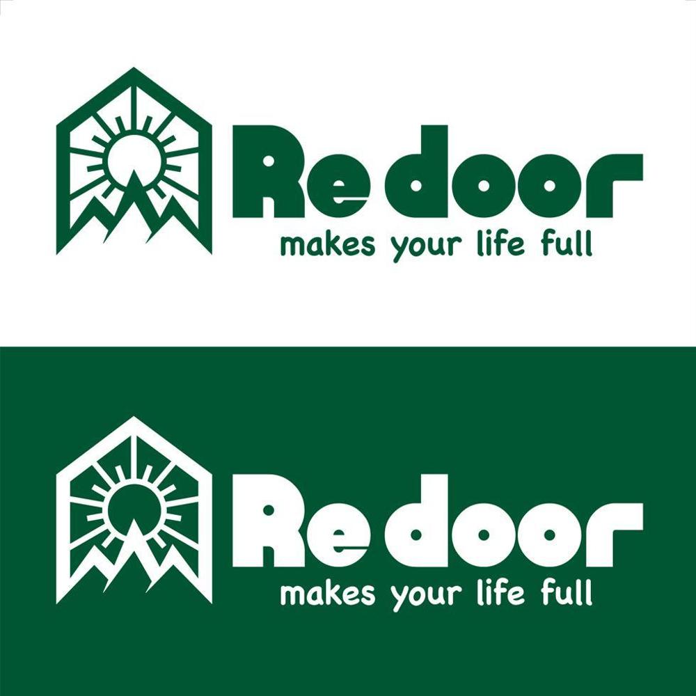 キャンプ/アウトドアブランド「Re door 」のロゴ