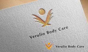 ttttmo (ttttmo)さんのスポーツマッサージ「Verulio Body Care」 ロゴ作成への提案