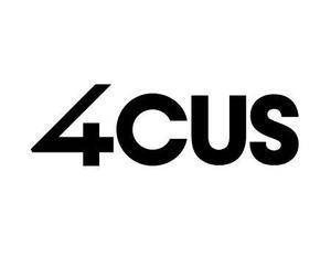 さんの個人フォトポートフォリオサイト「4CUS」のロゴ作成への提案