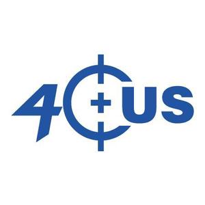 さんの個人フォトポートフォリオサイト「4CUS」のロゴ作成への提案