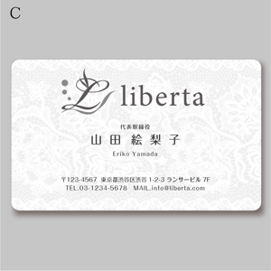 morris (morris_design)さんのレディースアパレルブランド「liberta」の名刺デザインへの提案