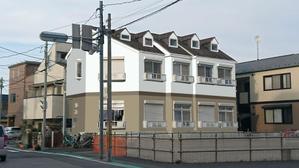 sarenda (sarenda)さんの築古アパートの外壁塗装色デザイン作成への提案