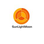 さくらの木 (fukurowman)さんの美容・健康食品【SunLightMoon】の会社ロゴへの提案