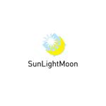 ttttmo (ttttmo)さんの美容・健康食品【SunLightMoon】の会社ロゴへの提案