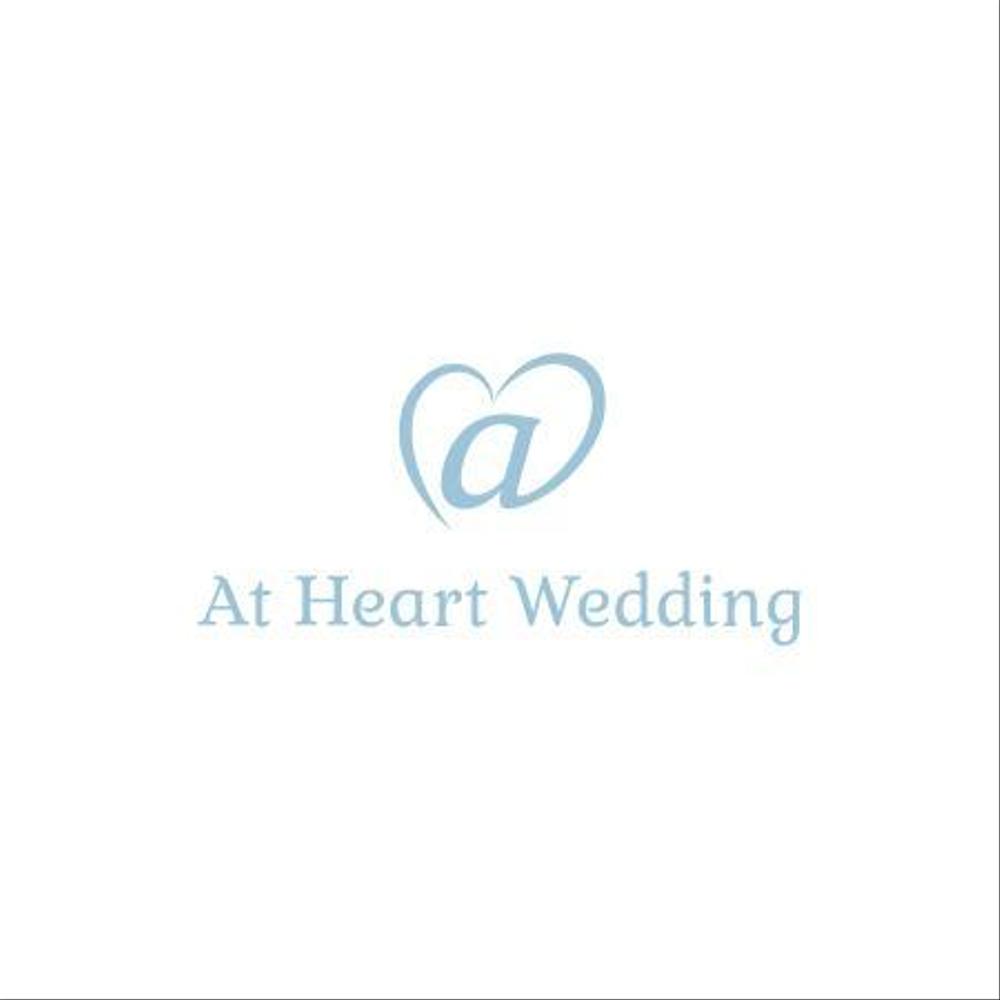 ブライダル企業「（株）At　Heart　Wedding」のロゴ