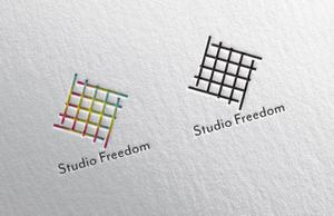 Chives Design (Chives)さんの新規EVENT SPACE「Studio Freedom」のロゴへの提案