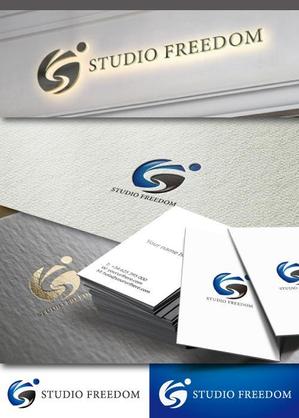 coco design (tomotin)さんの新規EVENT SPACE「Studio Freedom」のロゴへの提案